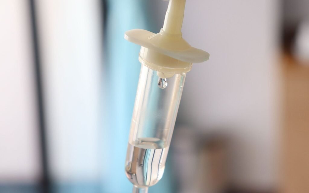 evolv-healthcare-hero-iv-infusions-therapy-98858734